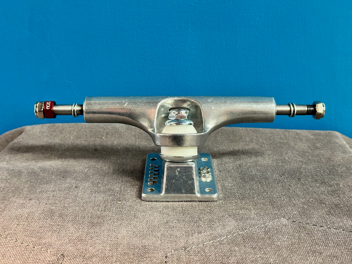Ace Trucks AF1 44 8.25" Polished
